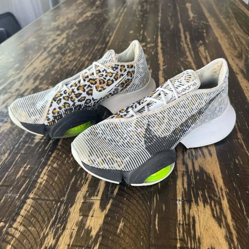 Nike - ZoomX SuperRep Leopard Print Trainers – Women’s 10.5 / Mens 9.5/ Mens 9.5